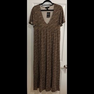 NWT Leopard Print Maxi Dress